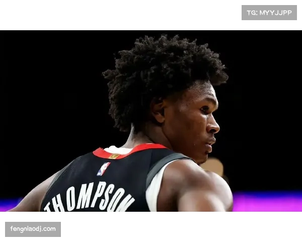 休斯顿火箭新秀阿门·汤普森三分球零命中，开局状态待提升